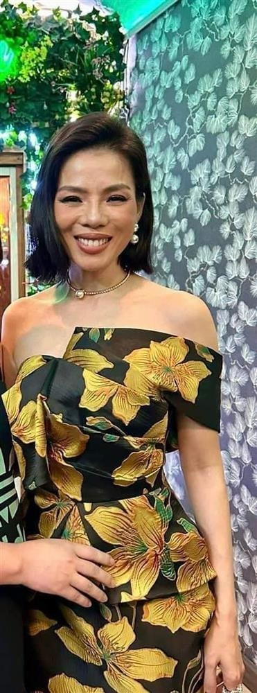Lệ Quyên lộ diện nhợt nhạt giữa ồn ào bị vu khống mất trắng biệt thự trăm tỷ