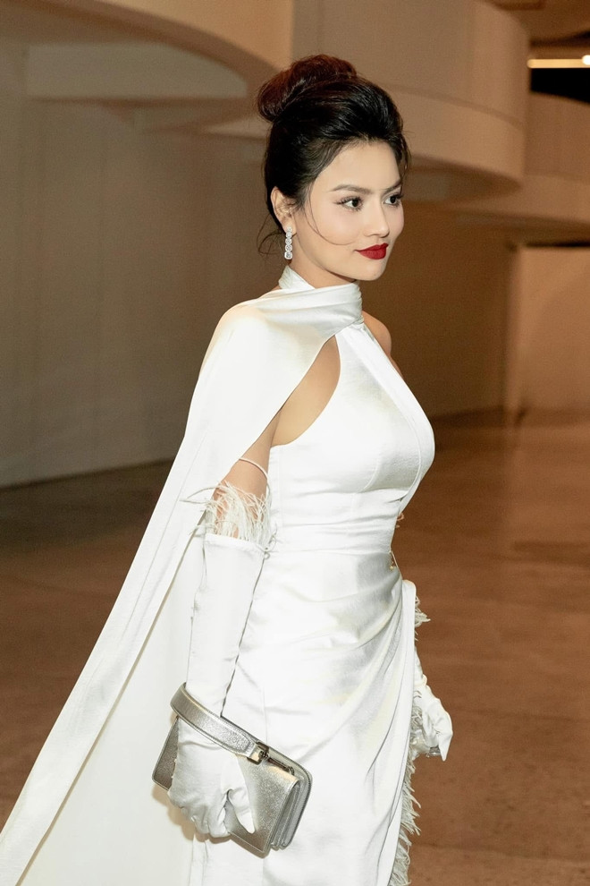 Sao Việt lấn sân kinh doanh thời trang người thành công người thất bại