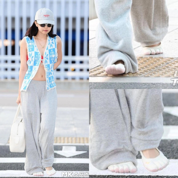 Đôi giày Jennie lựa chọn là mẫu V-Soul của nhãn hàng Vibram Five Fingers, có giá khoảng 120 USD (hơn 3 triệu đồng).