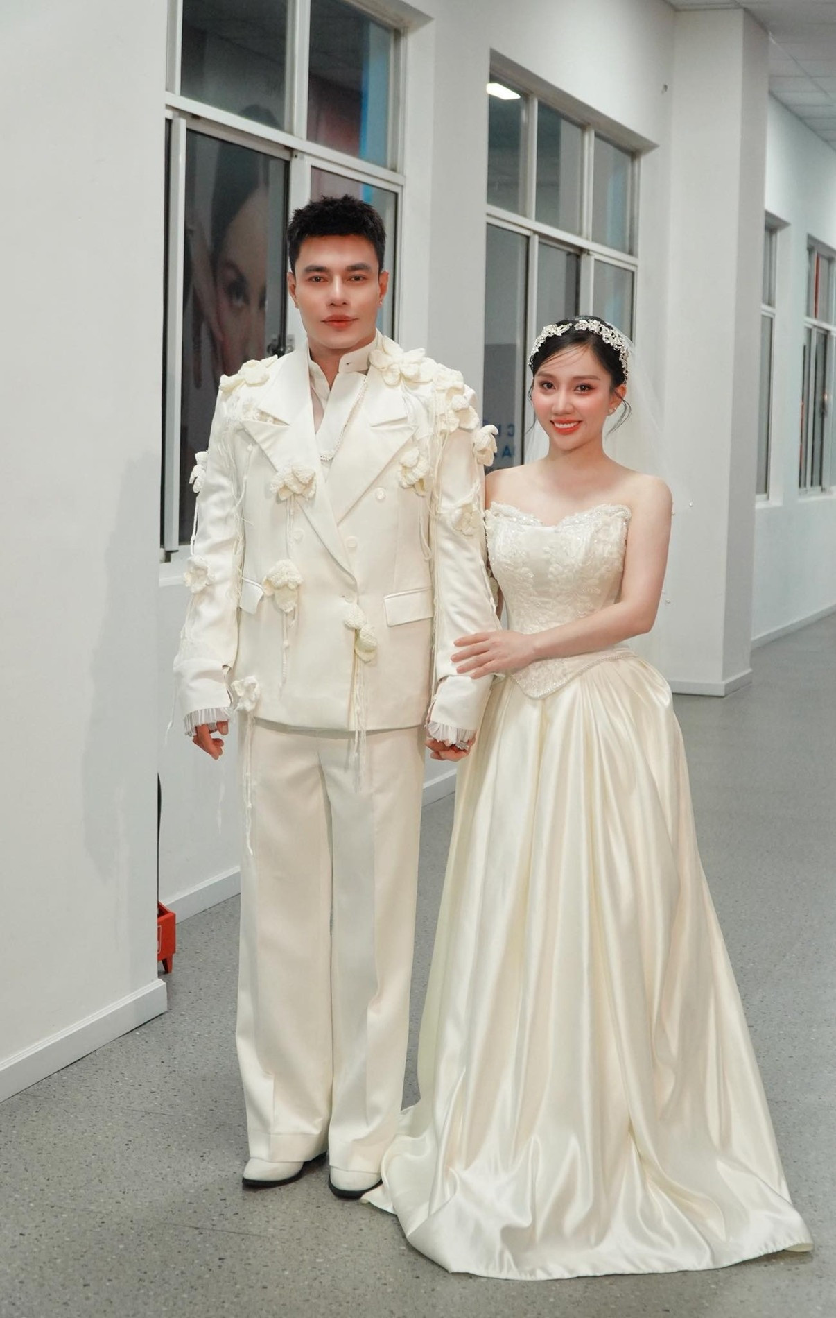 Lê Dương Bảo Lâm làm đám cưới lần 2 cổng rạp được thiết kế siêu độc lạ