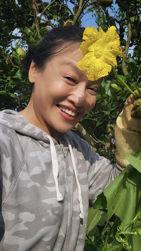 Mặt mộc căng tràn sức sống ở tuổi trung niên của nghệ sĩ Tú Oanh- Ảnh 11.