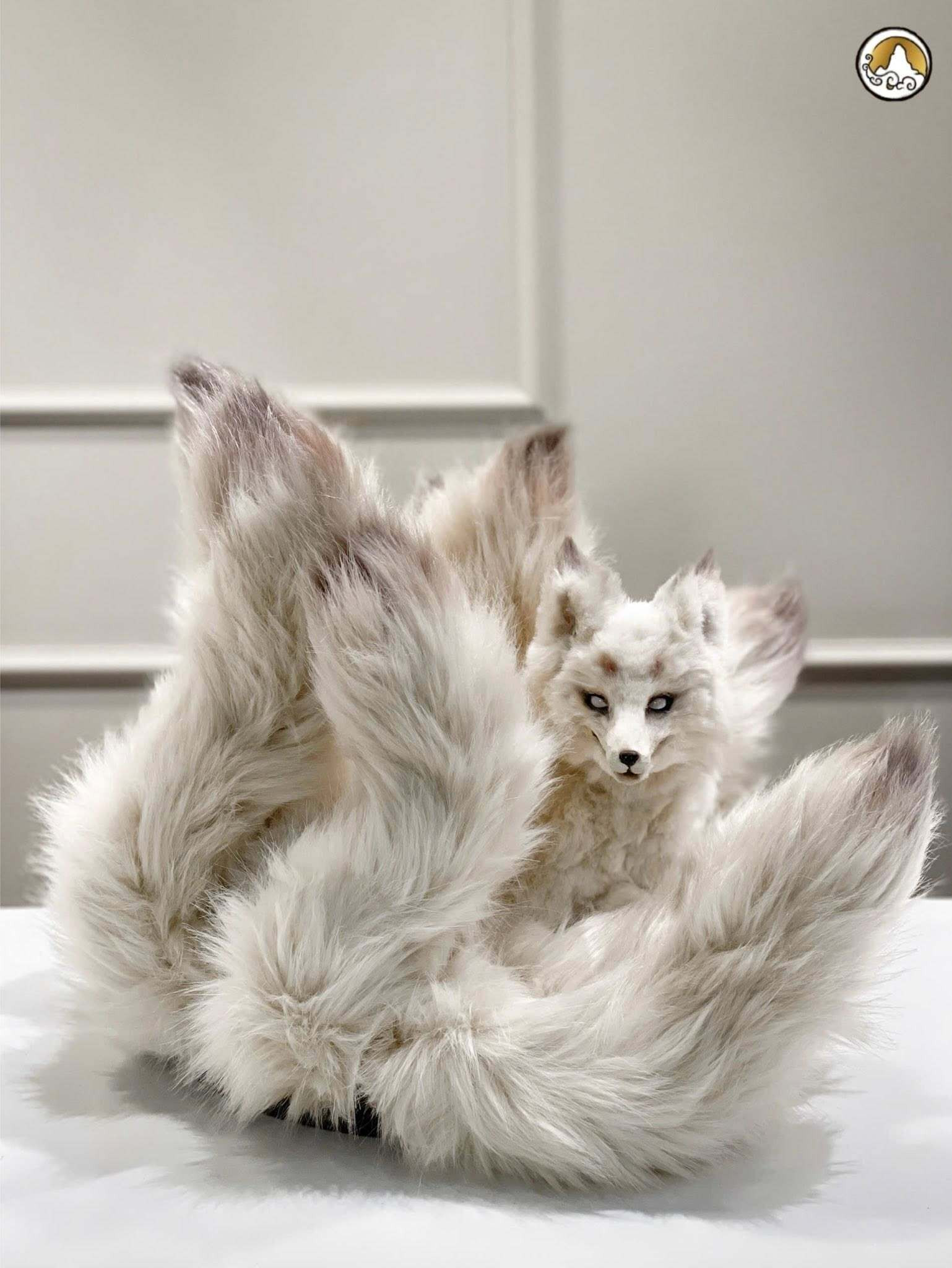 Chàng trai TP.HCM gây sốt với mô hình báo tuyết thủ công 'đẹp như sản phẩm AI' - 7