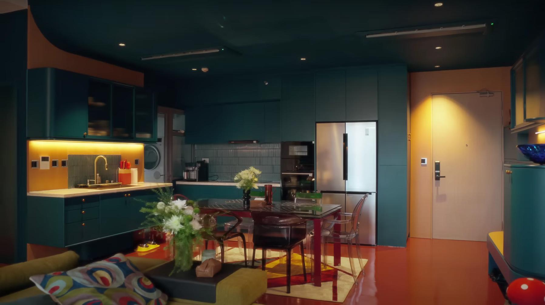 photo2025 08 0208 32 45 17540985