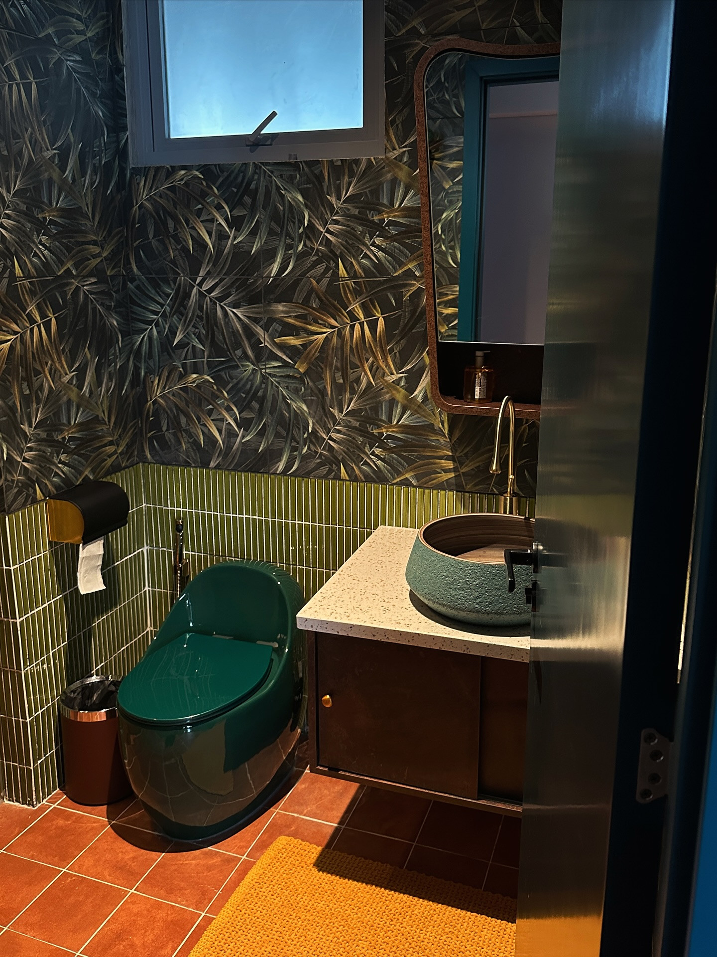 511532001185187811090465086608011877459351759n