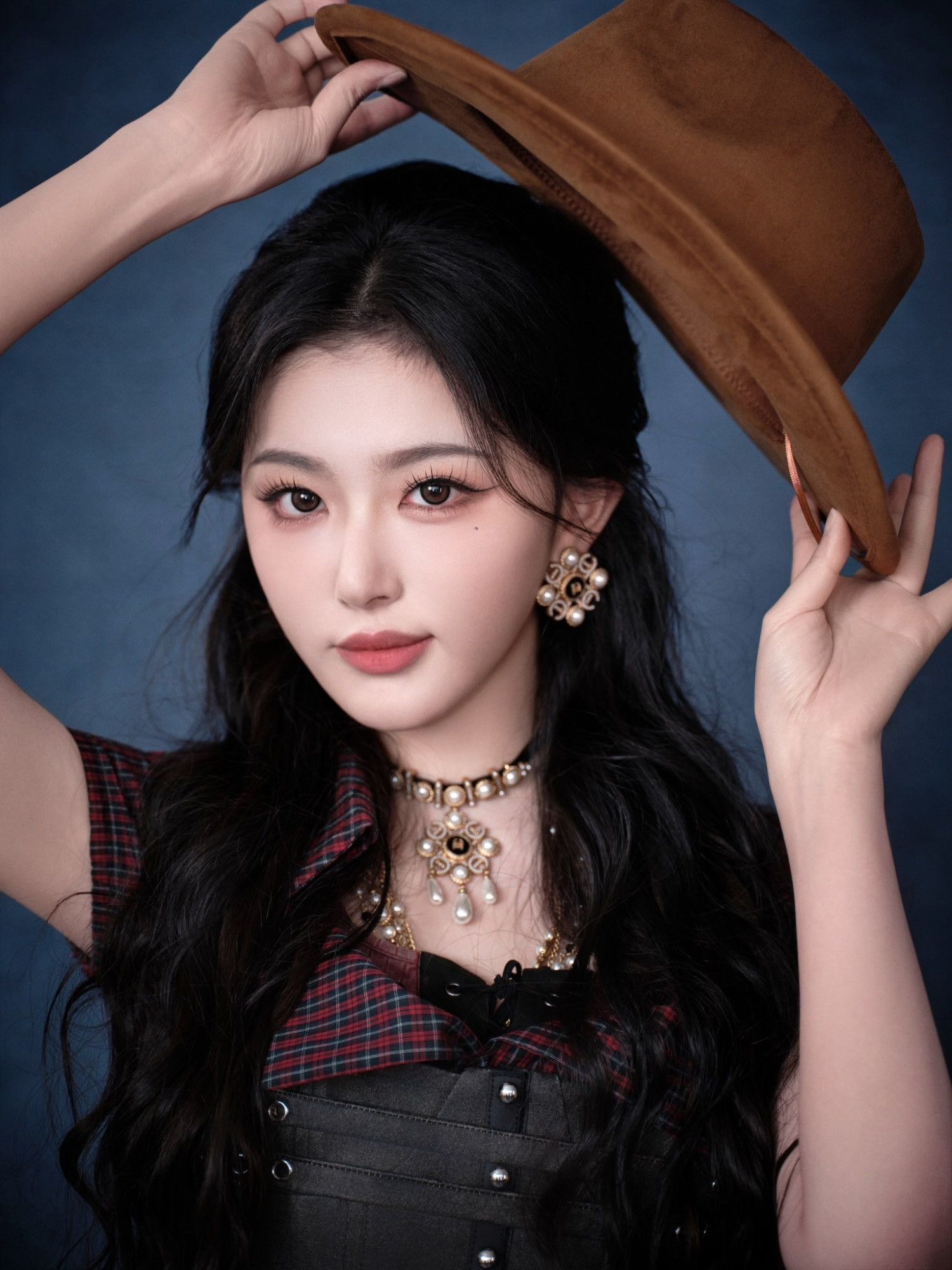 Trúng số độc đắc vào đúng ngày 9/8/2025, 3 con giáp 'số hưởng' công thành danh toại, tiền tài 'ùn ùn kéo đến', đếm không xuể - Ảnh 1