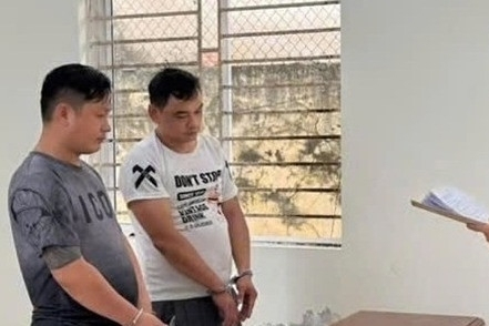 Giả công an xông vào sới bạc, cướp 170.000 đồng của 4 người phụ nữ