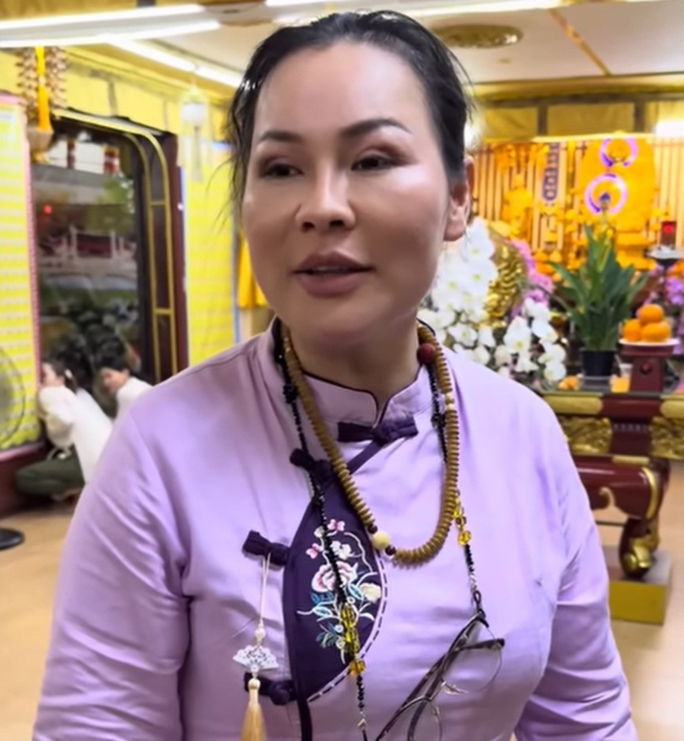 Phản ứng khó tin của vợ Quý Bình khi bị nghi chiếm tài sản sau khi chồng qua đời