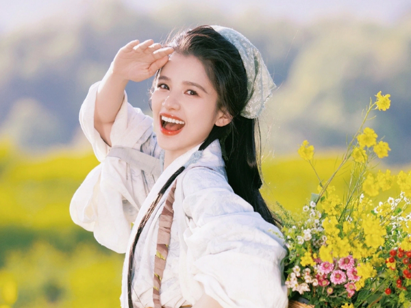 Trúng số độc đắc vào đúng ngày 10/8/2025, 3 con giáp 'trúng quả' trời cho, sự nghiệp tăng tiến như 'ngựa phi mã', vận mệnh rực sáng không ngờ - Ảnh 1