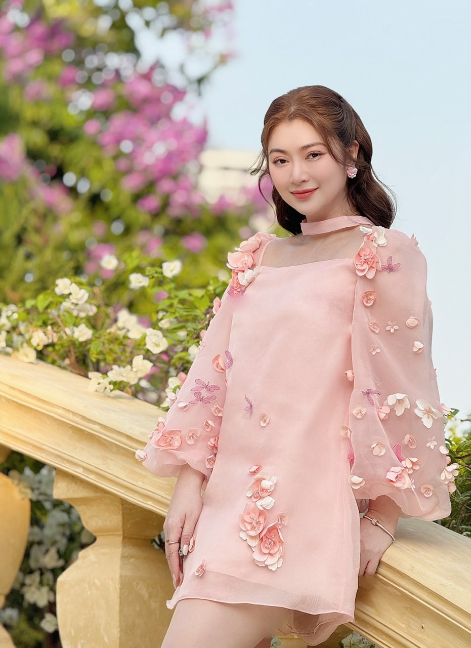 Từng vất vả cầu con nay Thanh Trúc ẩn ý sinh bé thứ 2