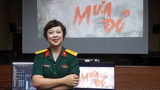 Điều bất ngờ về đạo diễn phim Mưa Đỏ