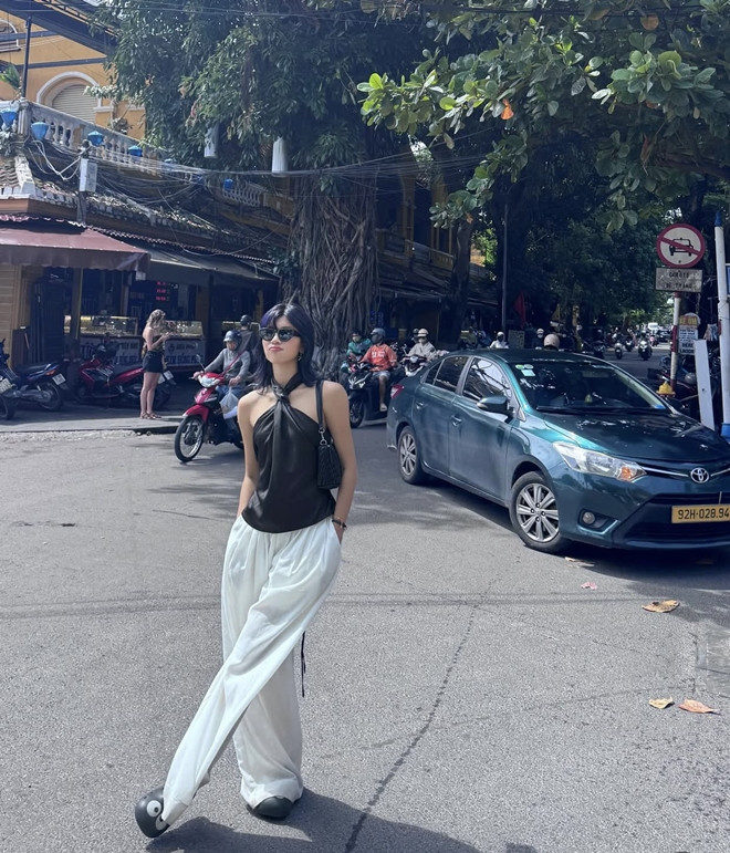 Thời trang nghỉ lễ 29 của mỹ nhân Vbiz người giản dị người cá tính