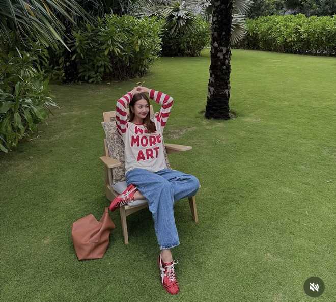 Thời trang nghỉ lễ 29 của mỹ nhân Vbiz người giản dị người cá tính