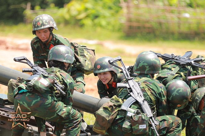 Anh Tú hạ gục quán quân thể lực ở Sao Nhập Ngũ 2025