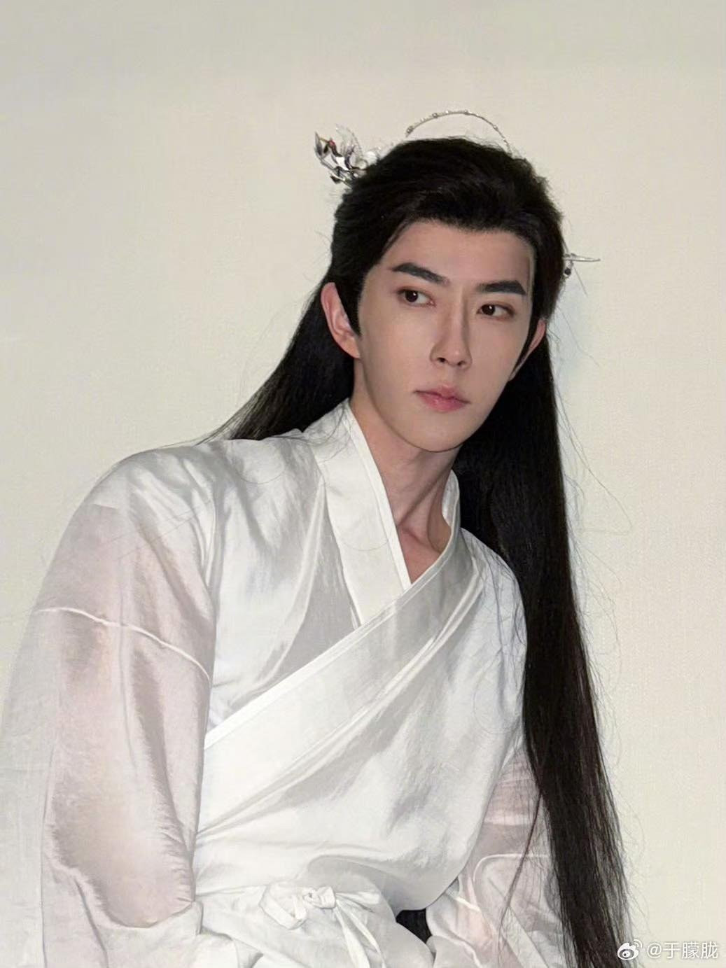 Tình trạng khó hiểu của nam diễn viên Tam Sinh Tam Thế Thập Lý Đào Hoa trước khi qua đời