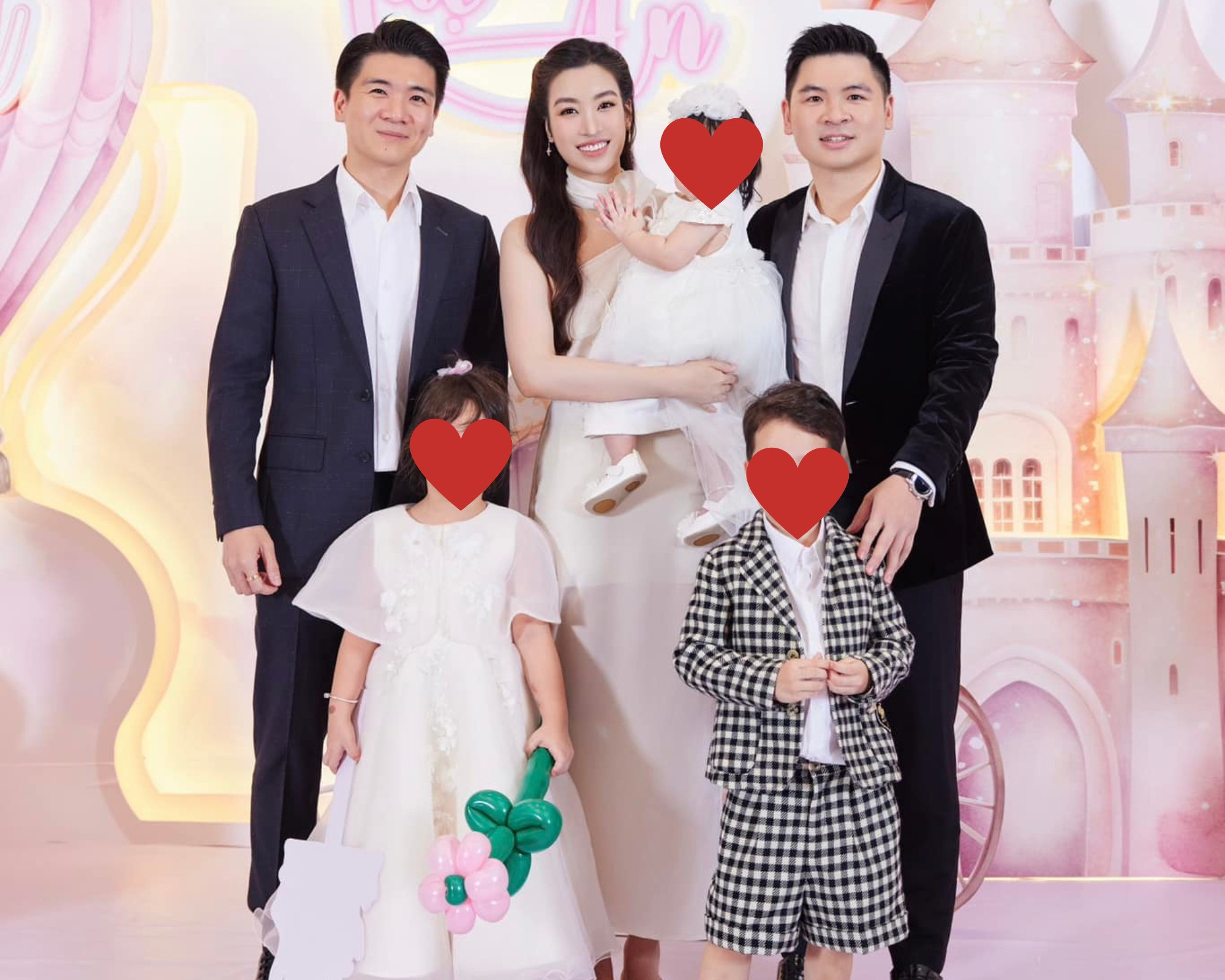 Anh chồng khoe ảnh du lịch Đỗ Mỹ Linh bình luận gây bùng nổ cõi mạng