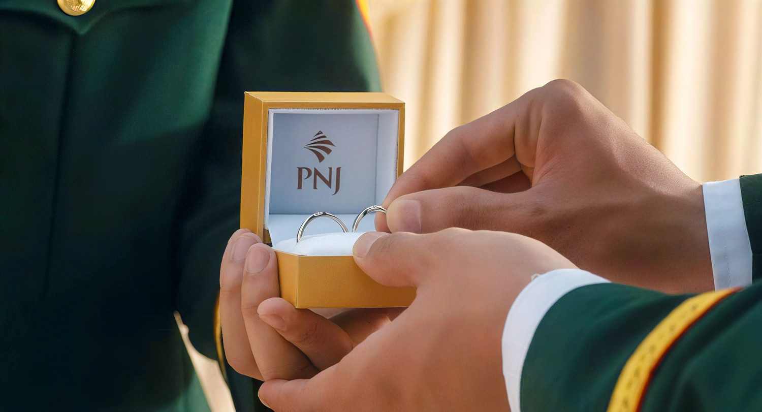 anh tu ly ly (1).jpg