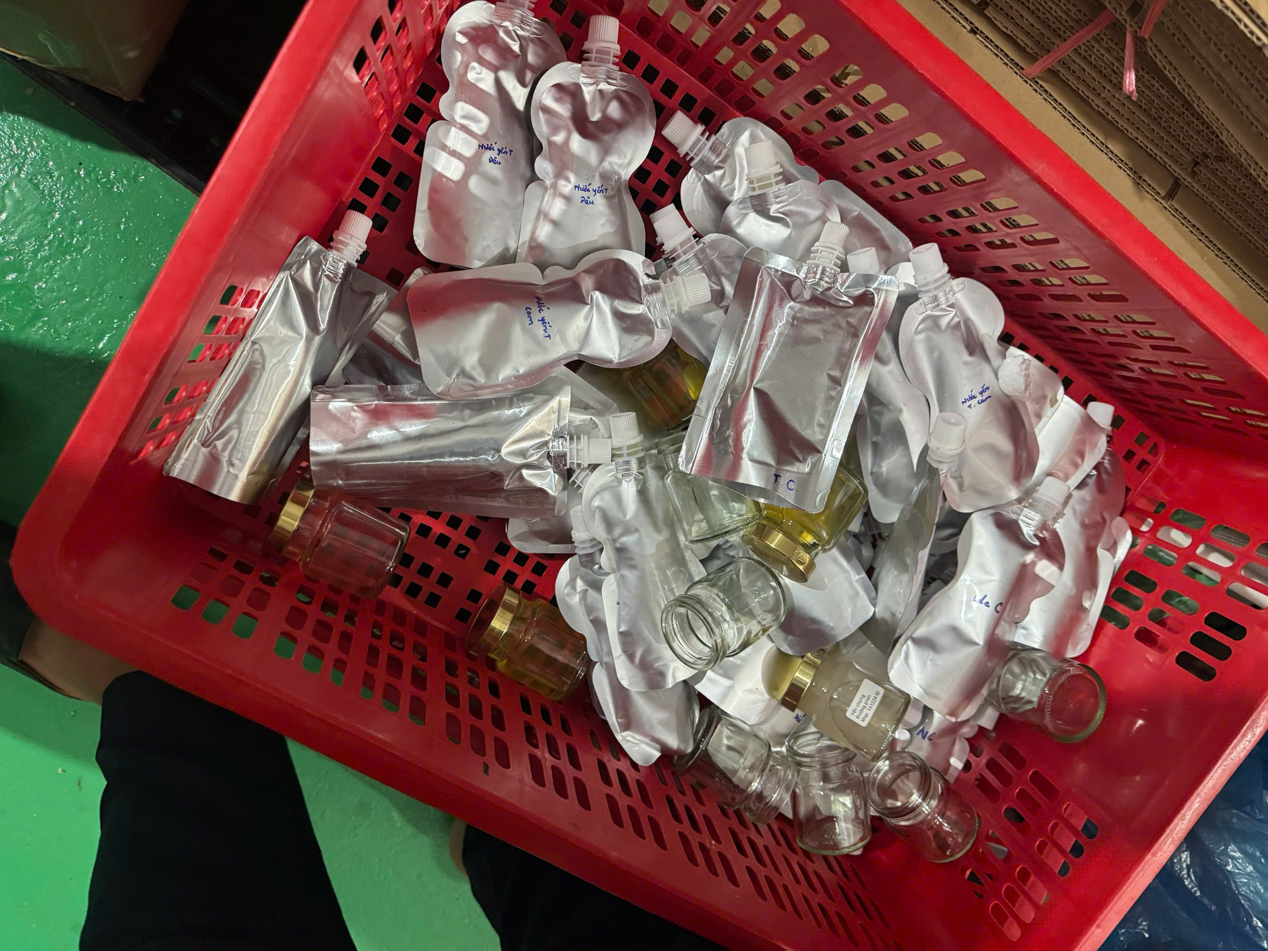 z7002139829730f3b2c036251eb2297567faac41fb225b