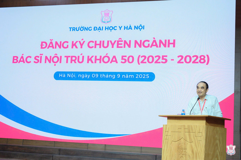 GS.TS Nguyễn Hữu Tú, Hiệu trưởng Trường Đại học Y Hà Nội. Ảnh: HMU