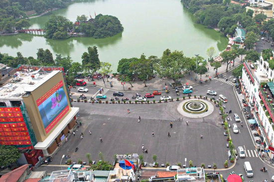 Toàn cảnh không gian Hồ Gươm sau hơn 3 tháng chỉnh trang