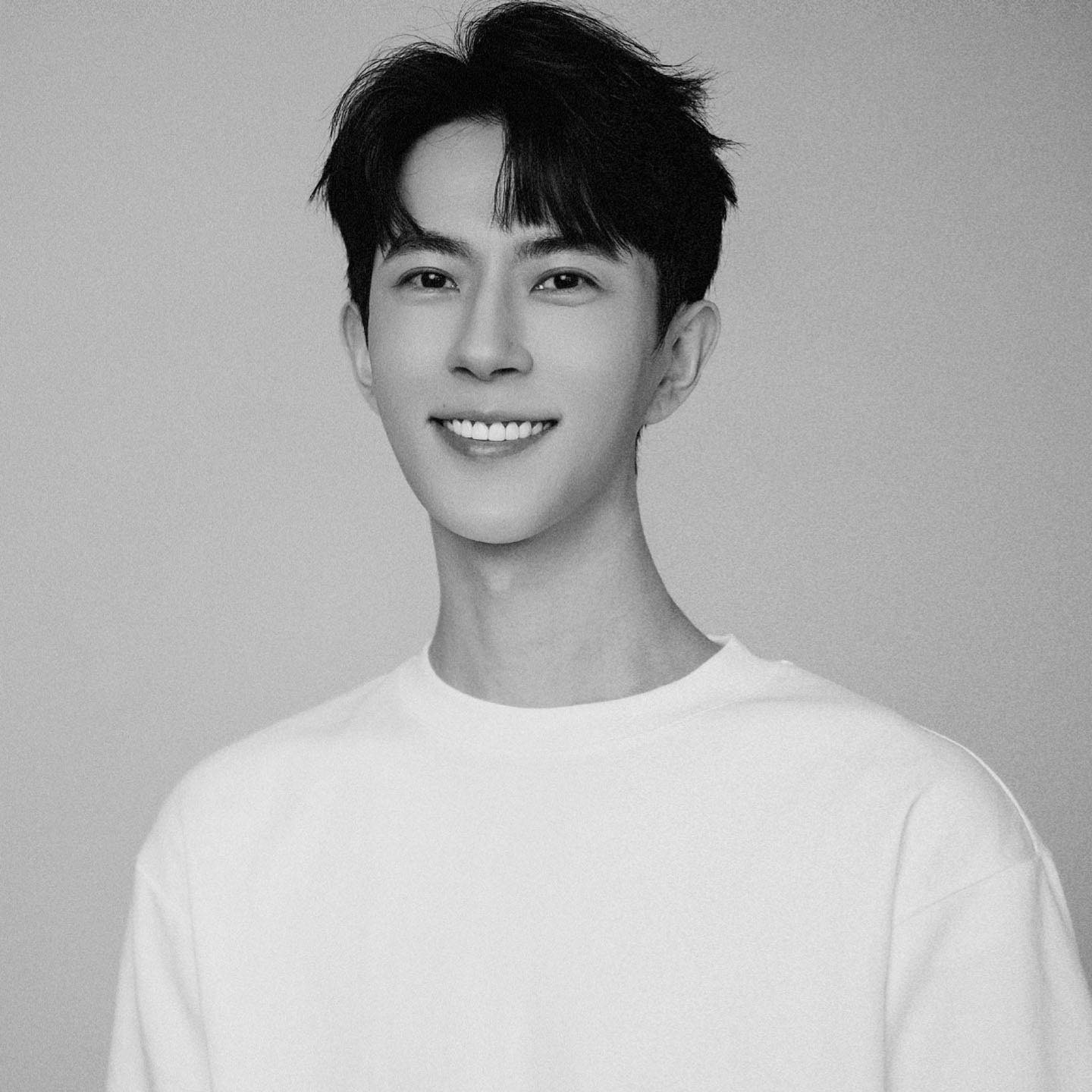 Dấu vết lạ tại hiện trường nơi nam diễn viên Tam Sinh Tam Thế Thập Lý Đào Hoa tử vong