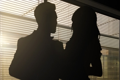 Nữ giám đốc chi 11 tỷ đồng để ở bên cấp dưới có vợ, nhận kết đắng