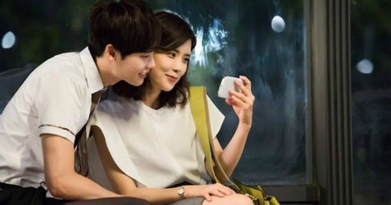 Top cung hoàng đạo nữ dễ rung động trước 'phi công trẻ'