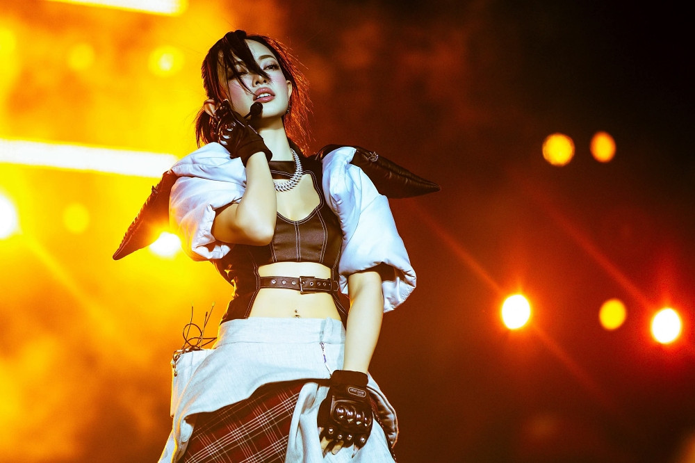 Từ fashionista đến nghệ sĩ giải trí đa năng Châu Bùi và cú chuyển mình ấn tượng