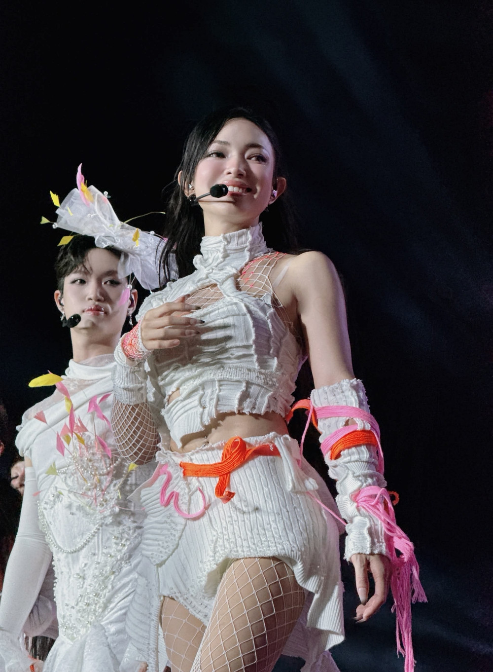 Từ fashionista đến nghệ sĩ giải trí đa năng Châu Bùi và cú chuyển mình ấn tượng