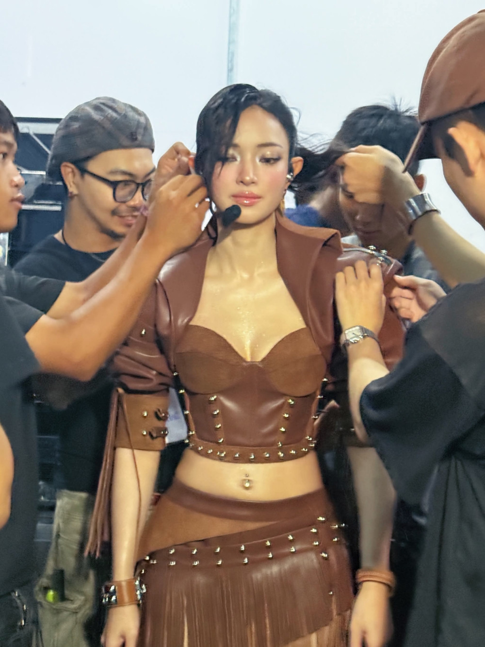 Từ fashionista đến nghệ sĩ giải trí đa năng Châu Bùi và cú chuyển mình ấn tượng