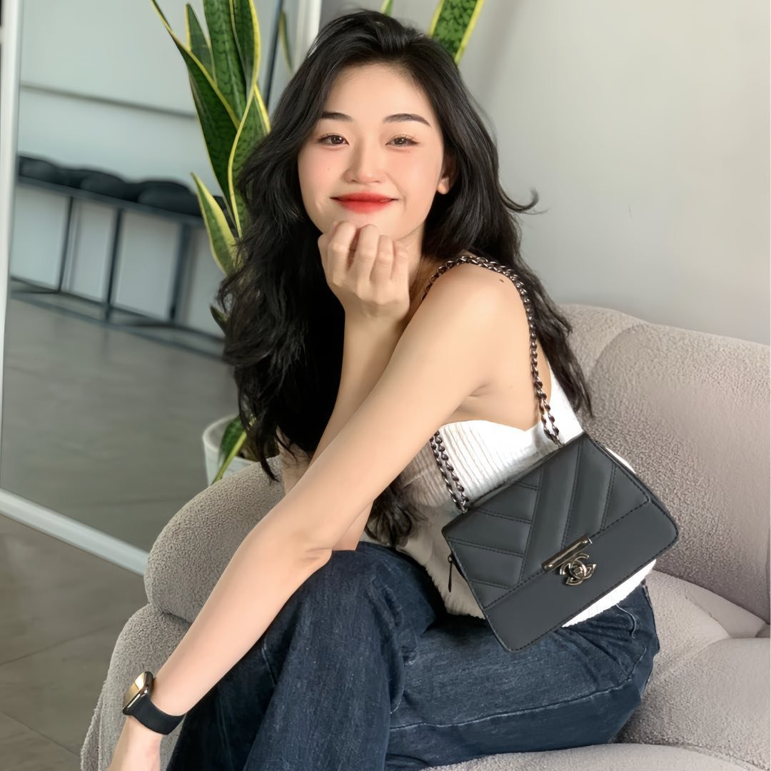 Nhan sắc đời thường gây bàn tán của Miss Grand Việt Nam 2025