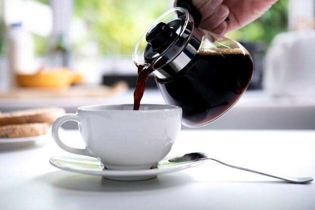 Có nên uống cà phê trước bữa sáng để giảm cân?- Ảnh 2.