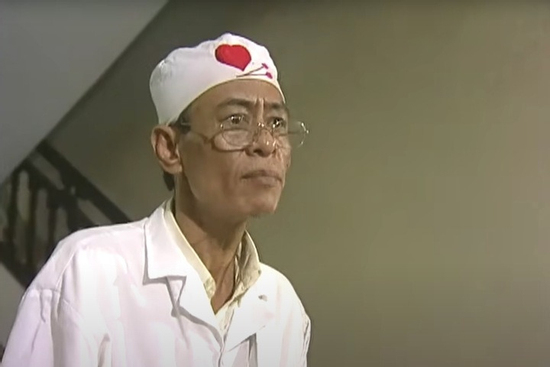 Cuộc đời thăng trầm của bác sĩ Hoa Súng trong 'Gặp nhau cuối tuần'