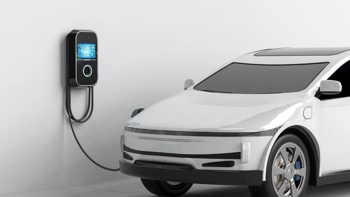 Những con số bất ngờ về tỉ lệ cháy nổ và tuổi thọ pin xe điện - 2