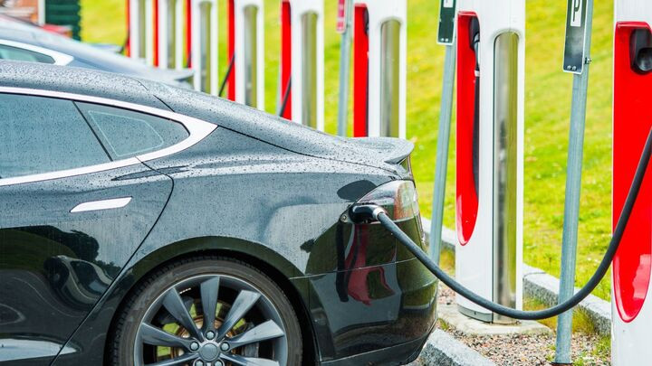 Tỷ lệ cháy xe điện chỉ chiếm 0,0012%. (Ảnh: Car Expert)