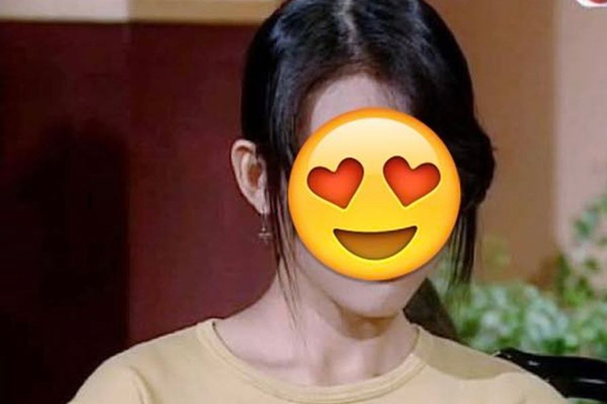 Nữ diễn viên từng bị mẹ 'gán' cho tỷ phú, hiện lấy chồng kém tuổi, giàu sang viên mãn, dạy con rất hay