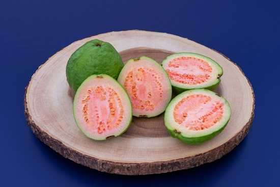 Quả ổi tốt cho sức khỏe nhưng người suy thận cần cẩn trọng