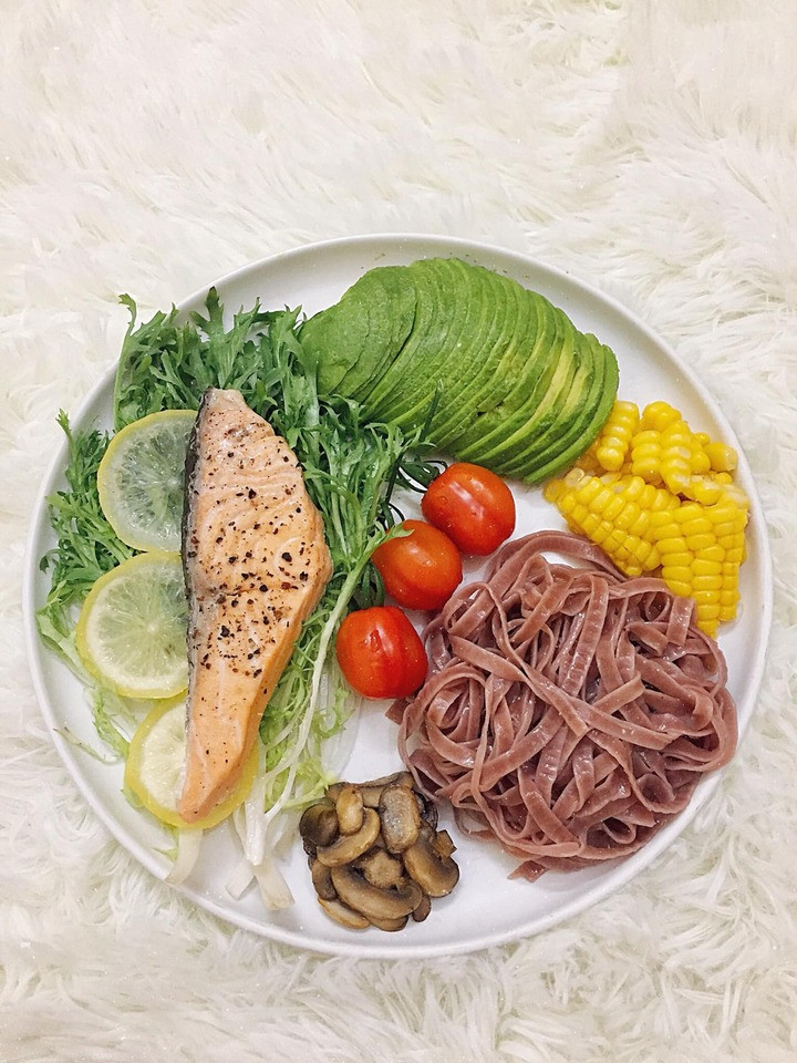 Cô gái gen Z gây sốt khi khoe thực đơn eat clean 50 ngày - 2