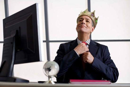 5 câu nói chỉ ra bộ mặt 'diễn sâu' của người giả vờ thông minh