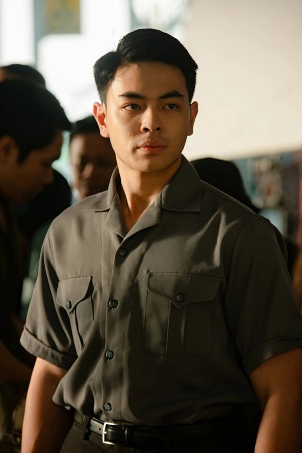 Con trai Thái Hòa có vai nhờ clip tập tạ