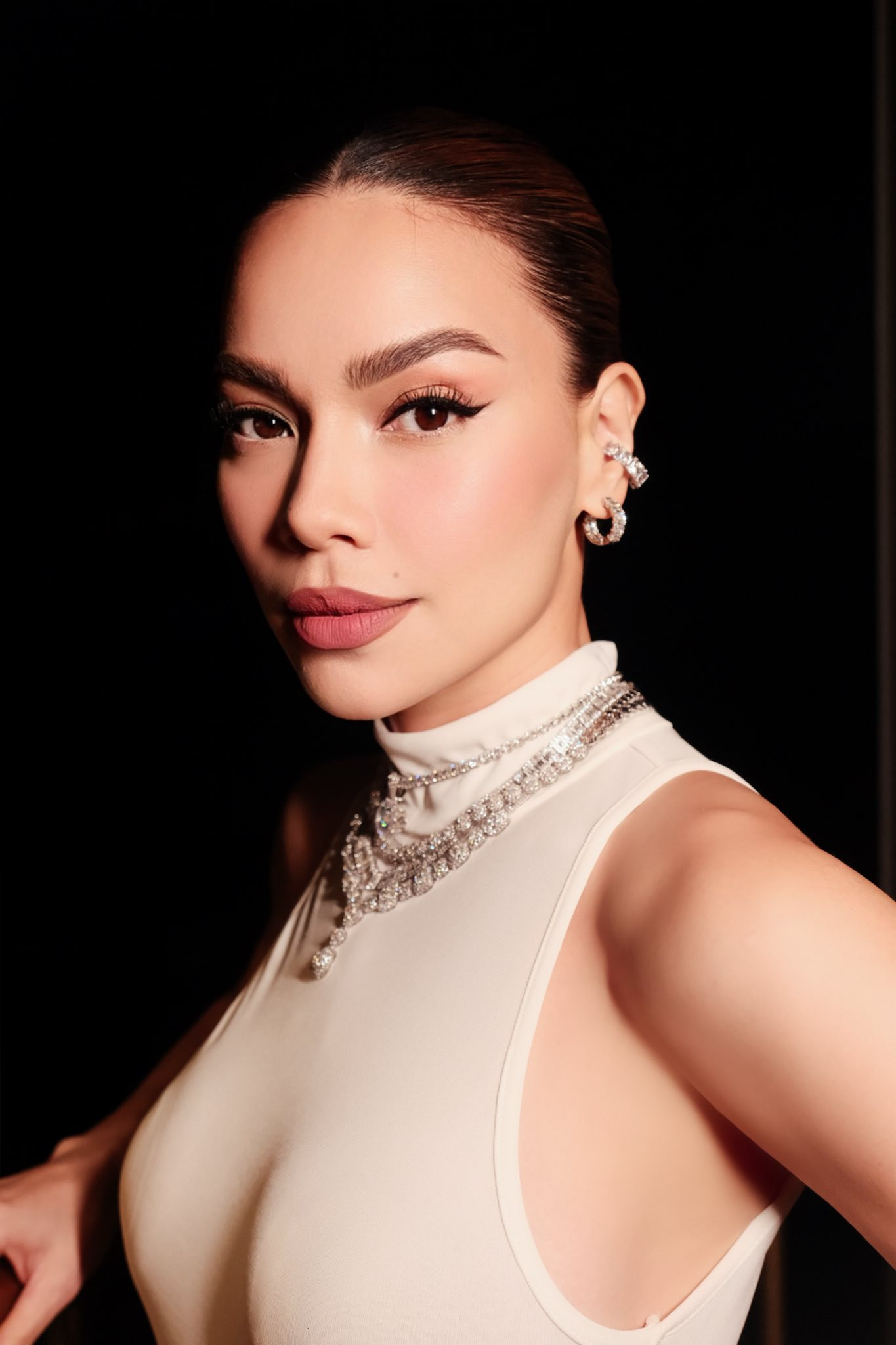 Ảnh hiếm thời quân ngũ của bố mẹ Hồ Ngọc Hà- Ảnh 3.