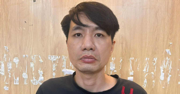 'Cay cú' vì bị xử phạt, người đàn ông phá hoại xe CSGT