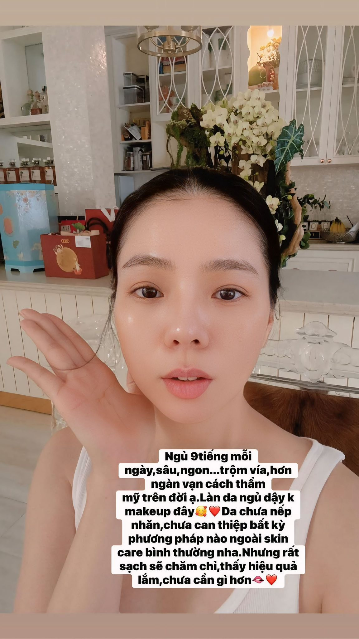 Lệ Quyên can thiệp thẩm mỹ ở tuổi U50