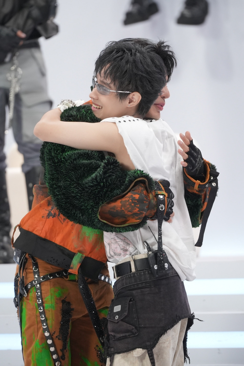 Anh Trai Say Hi mùa 2 tập 1 người bị rối loạn thần kinh thực vật người rửa chén làm shipper