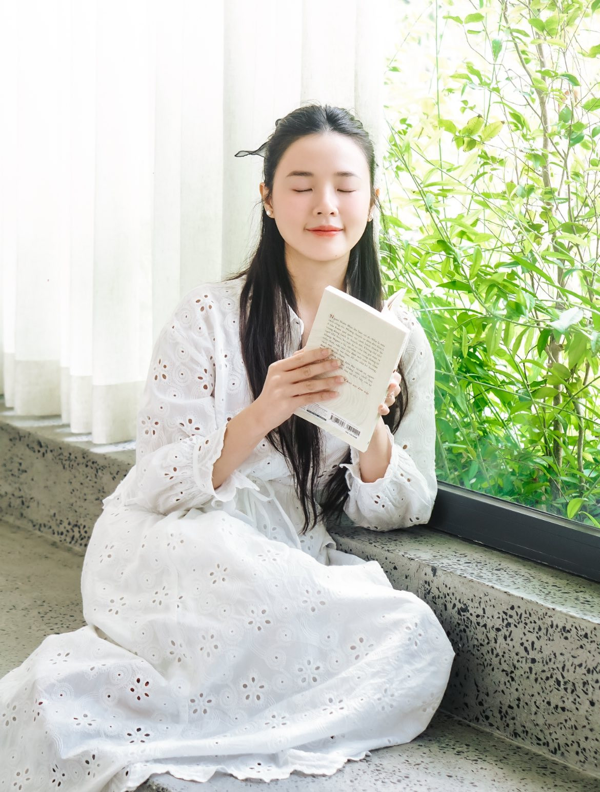 Midu bị soi nhan sắc sau hơn 1 năm lấy chồng thiếu gia