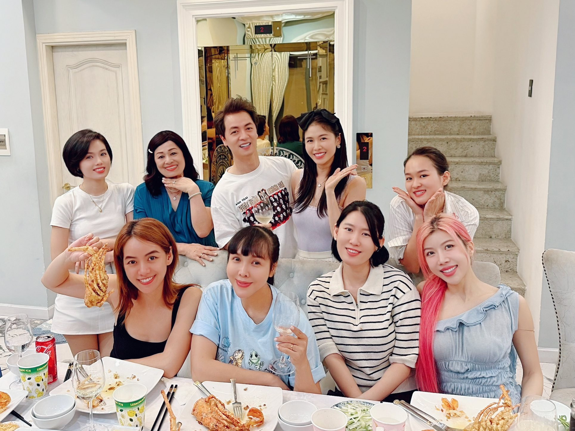 Chuyện tình kín tiếng của mỹ nhân Tử Chiến Trên Không và Trương Thế Vinh