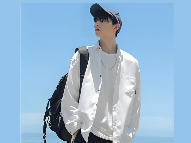 Đây mới là cách mặc áo thun phối sơ mi nam đơn giản, dễ mặc - Ảnh 3.