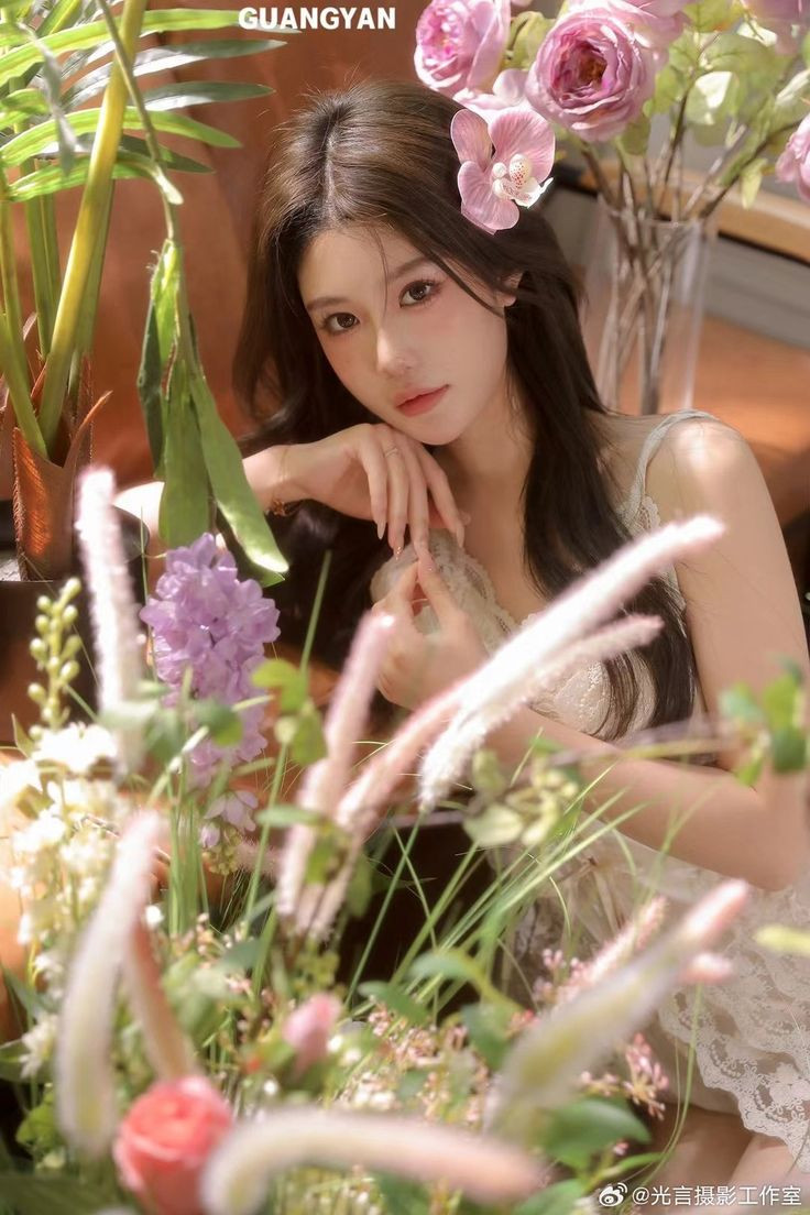 Đúng 6h sáng ngày mai, thứ Ba 23/9/2025, 3 con giáp phúc lộc 'sâu hơn biển', tiền tài ùa đến chật ví, công danh sự nghiệp phất lên thuận lợi - Ảnh 2