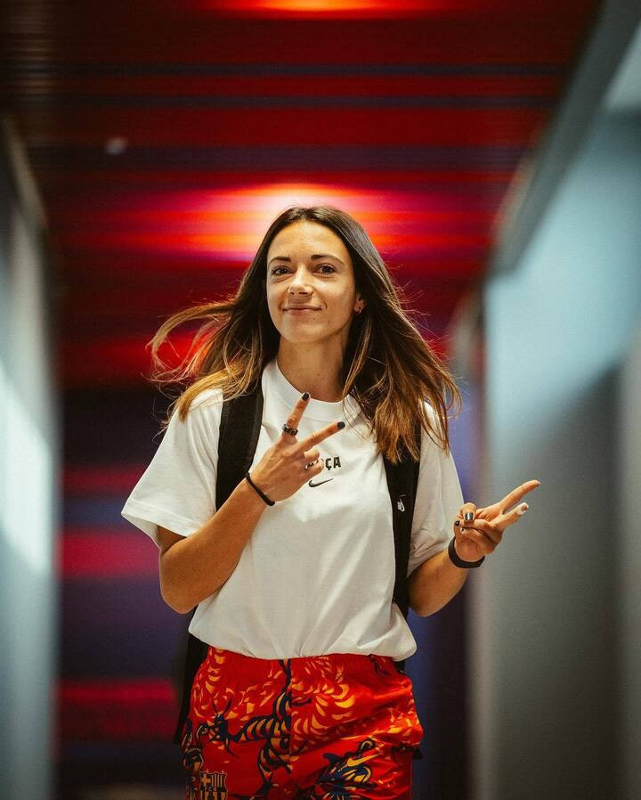 Aitana Bonmati luôn xuất hiện với hình ảnh tươi tắn, giàu năng lượng.