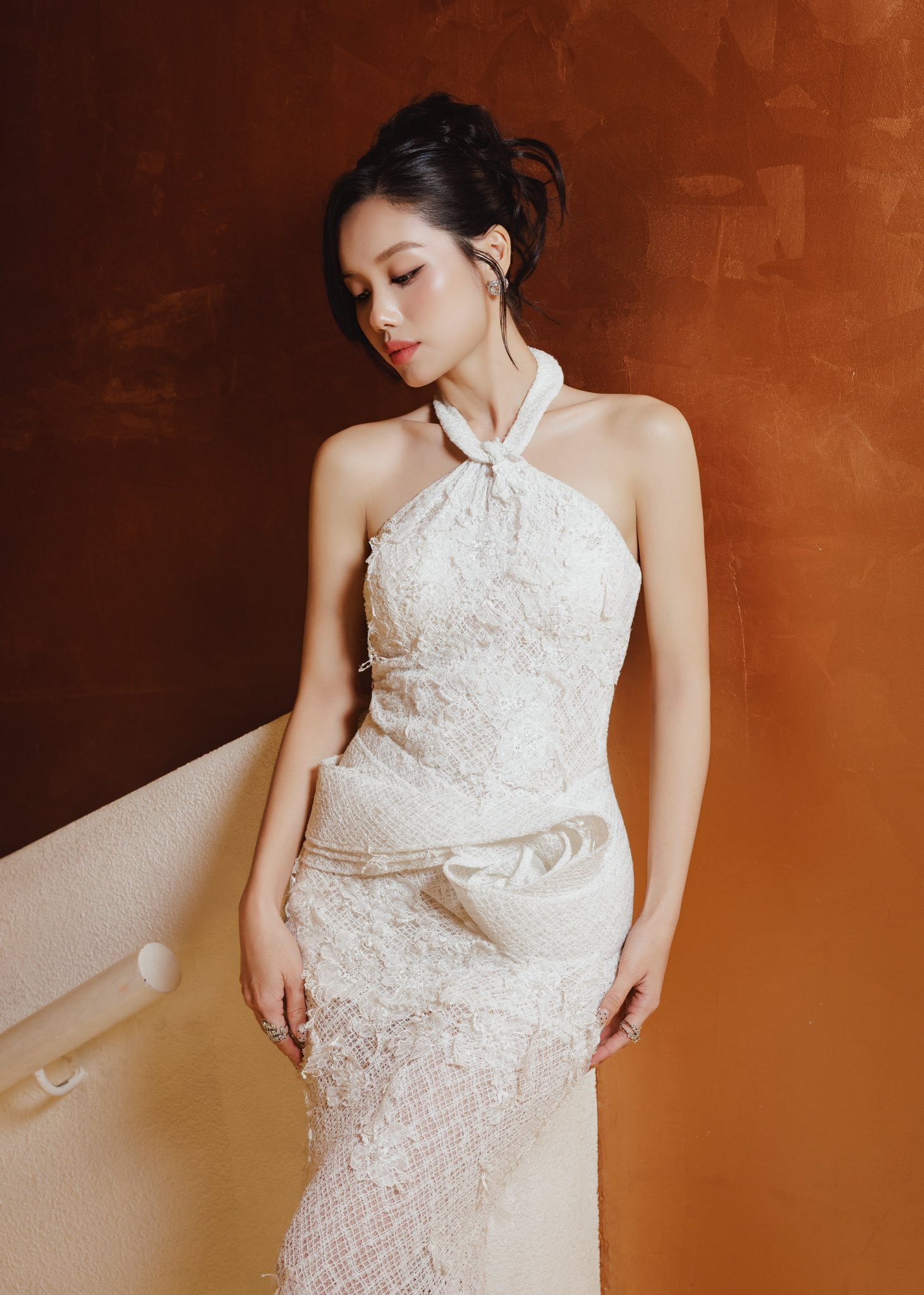 Trâm Anh 'Tử chiến trên không - Ảnh 3.