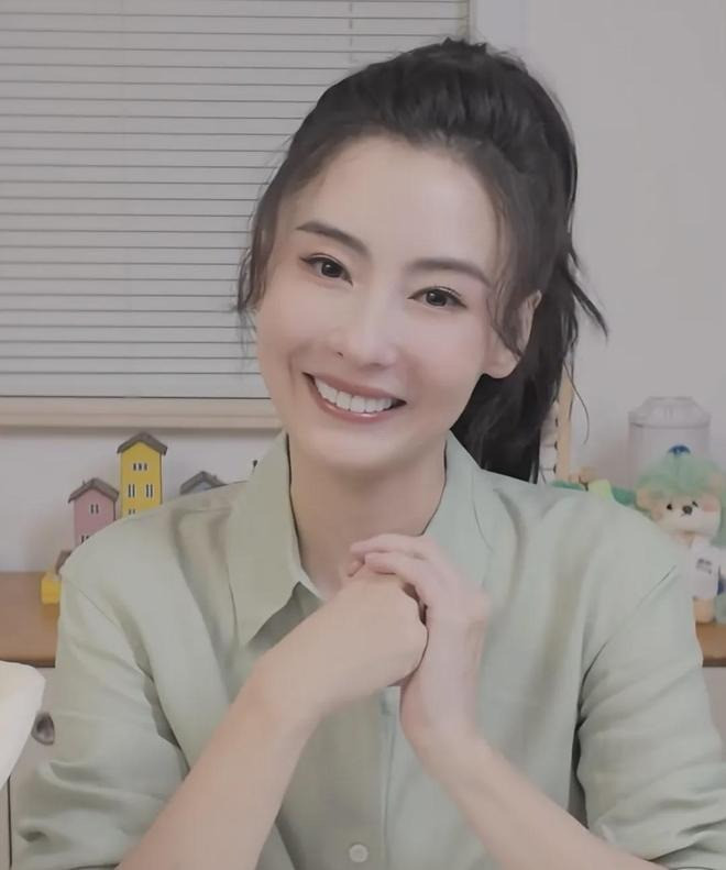 Trương Bá Chi chỉnh sửa một bộ phận trên mặt cư dân mạng bày tỏ tiếc nuối